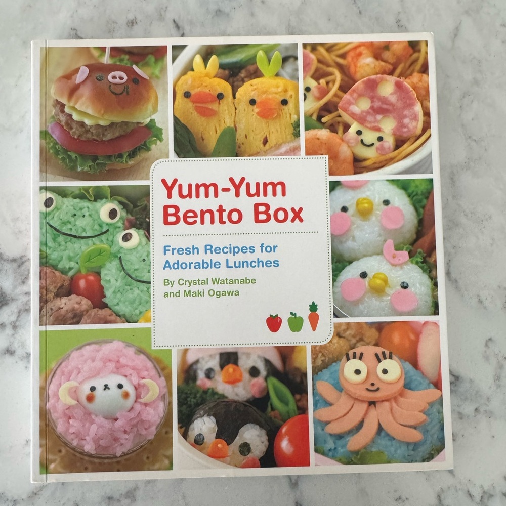 Yum-Yum Bento Box Cookbook - Brand New